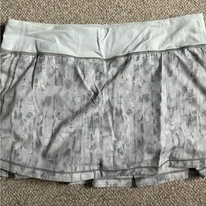 Women’s Lululemon Skirt